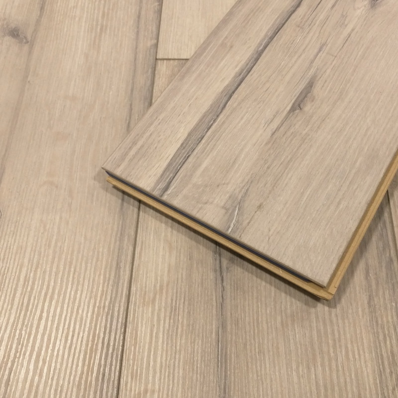 Laminate Flooring | Vermont Oak 193mm Flat